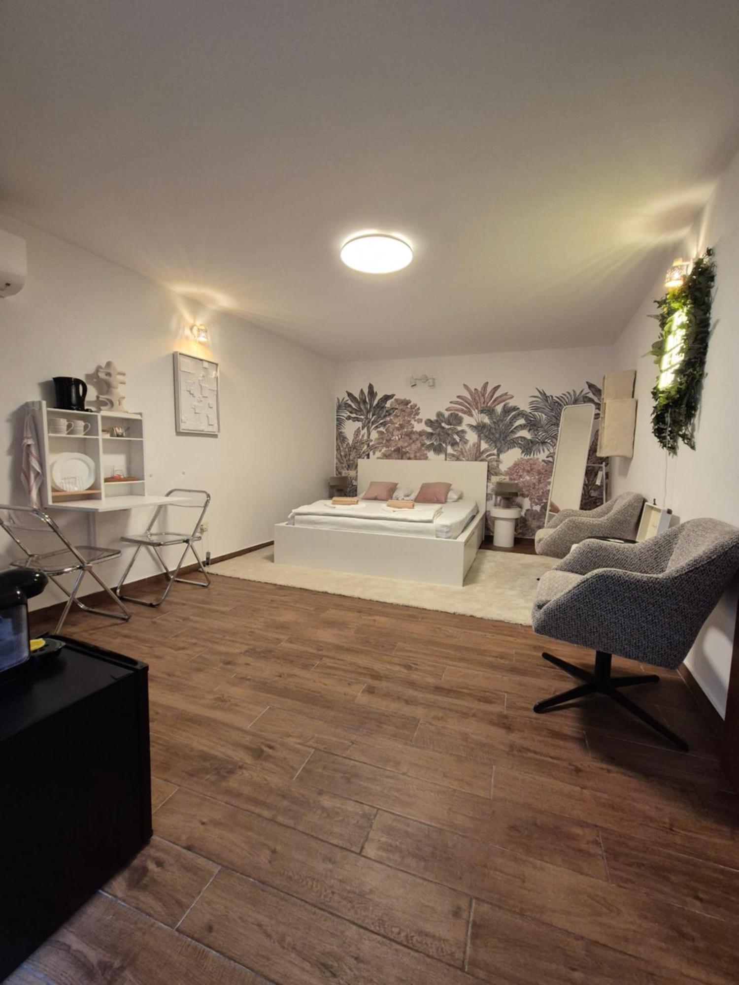 Studio Noellica Rovinj Exteriör bild